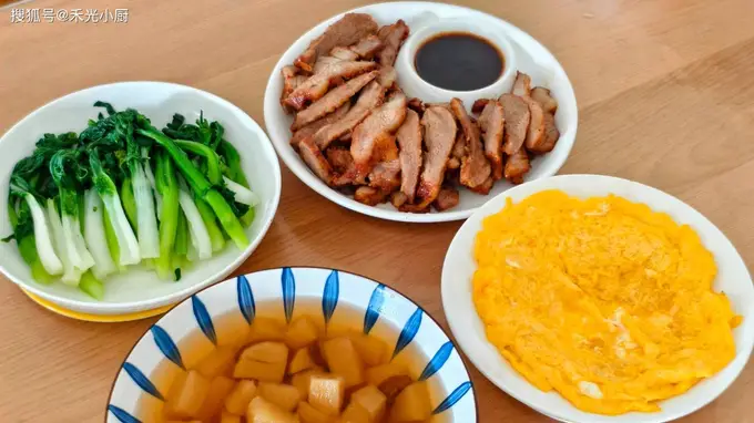 今日孩子爱吃的广式午餐 叉烧配时蔬 做法简单营养美味