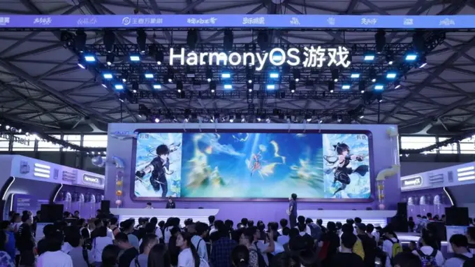2024 ChinaJoy现场 鸿蒙游戏打造赛博游乐场 刷新玩家认知