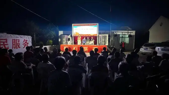 好戏送下乡!高唐县“一村一年一场戏”文化惠民演出进行中