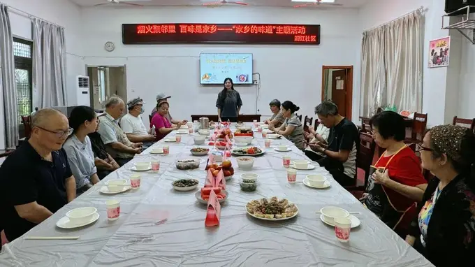 仪征这桌“邻里宴”, 各种菜肴让人垂涎欲滴