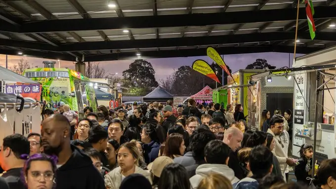珀斯Canning Vale夜市重磅回归，免费入场，近100个摊位等你来逛