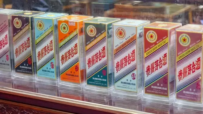 茅台涨了100元，白酒板块集体起舞