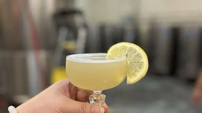 韩国年轻人爱上白酒：告别烧酒啤酒，四大香型任你挑