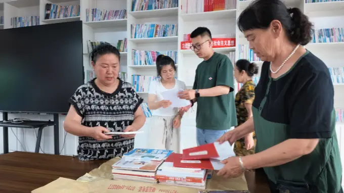 逊克农家书屋上新啦 精准配书滋养乡村生活