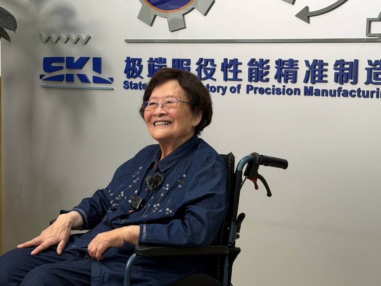 “七一勋章”获得者钟掘：一定要全力以赴让国家兴旺发达！