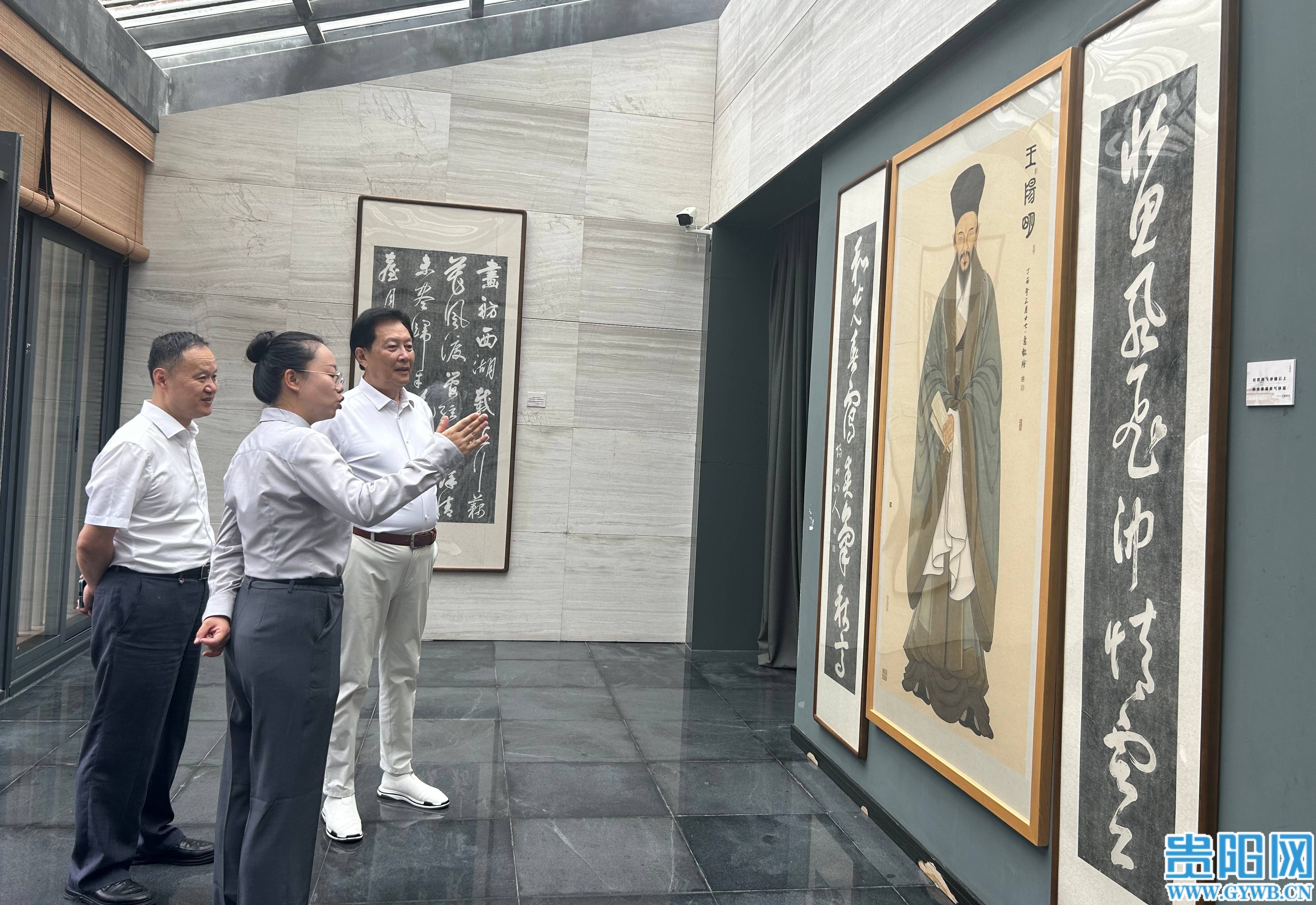 唐国强走进贵阳孔学堂和越界影城