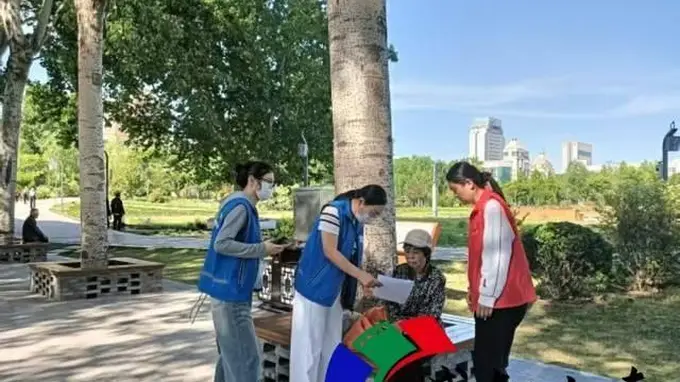 古槐街道西门社区网格中心开展“防灾减灾 网格守护”志愿服务活动