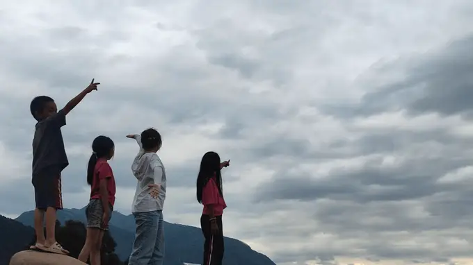 高考699分的河南女孩韩雅平被网暴,到底戳中了谁?