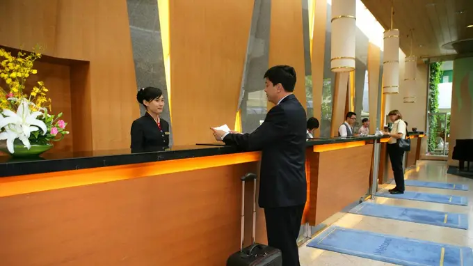 酒店“24小时退房”走红：一场存量竞争下的变相降价