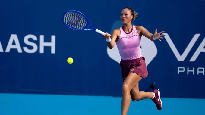13记Ace！WTA雅典站-郑钦文2-0资格赛选手 重返巡回赛八强