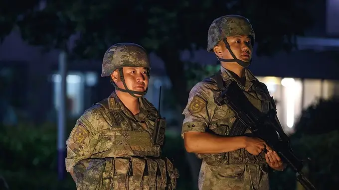 第71集团军“朱德警卫团”深夜执勤哨位里 朱老总爱兵传统在新岗续传