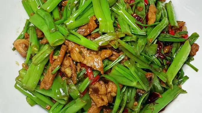 空心菜梗炒肉加豆豉 下饭神器就此诞生