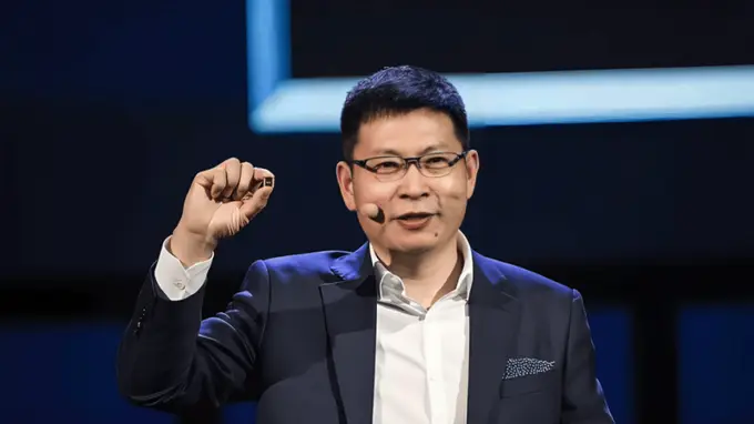 竹知了投诉引发热议 史翠珊效应放大舆论情绪