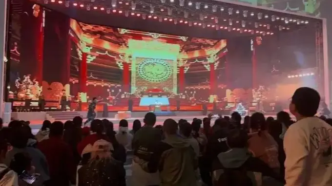 欧式城堡+全息演艺 门票周周送！世界欢乐城入驻哈报“惠游冰城”