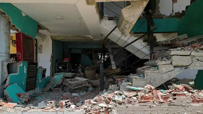 委内瑞拉强震遇难人数升至1450人,中国公民8人遇难1人失联
