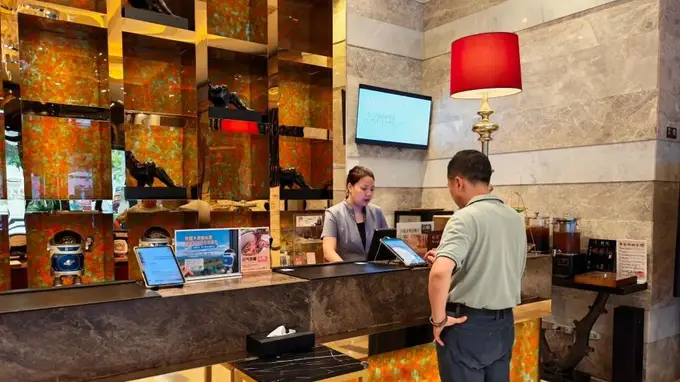 经济导航|多地酒店试水“24小时退房制”
