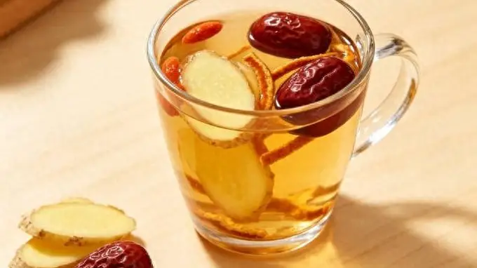 生姜排湿实力拉满！搭配黑豆、葱白等食材，腰腹消水肿排便畅，养出轻盈好状态