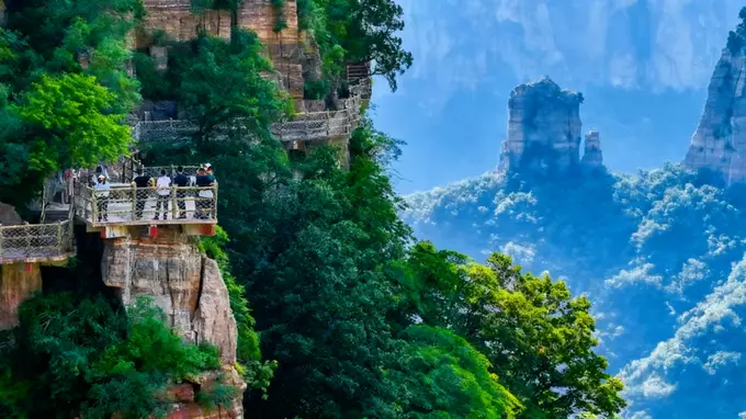 头伏天界山 董广安与友共度太行慢居时光