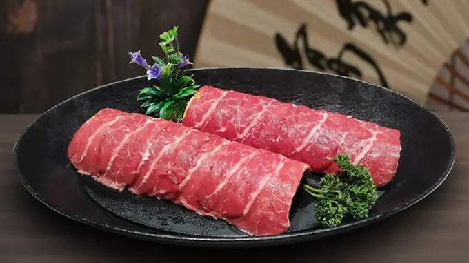 高钙羊肉配山东本地海鲜锅 半自助火锅打造多元适配选择