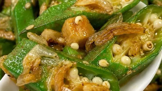 秋葵拌虾皮：一口鲜爽，解锁夏日餐桌的清爽密码