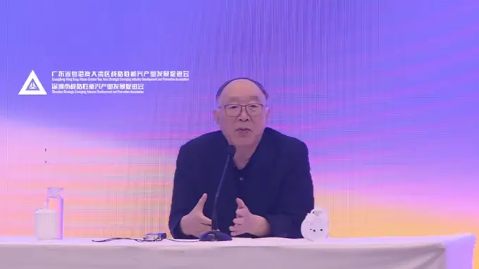 黄奇帆最新演讲：AI时代，最稀缺的5类人才