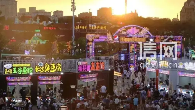 五大主题路线全覆盖！金沙滩啤酒城千场活动点燃西海岸夏夜