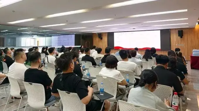 西双版纳消防筑牢暑期旅游消防安全防线 精准施策护航平安出行