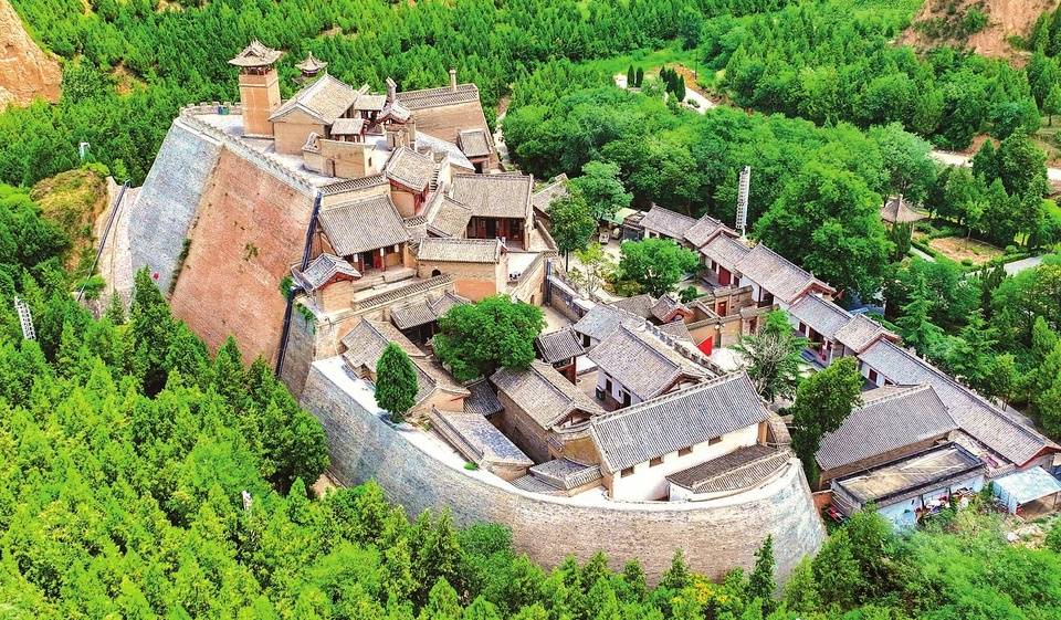 山西夏县堆云洞景区：古建错落 景美如画