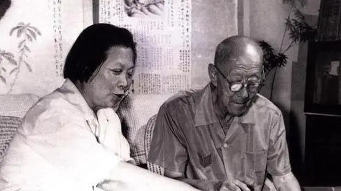 他捐给故宫上千亿,晚年想住高级病房被拒,院方:你级别不够!