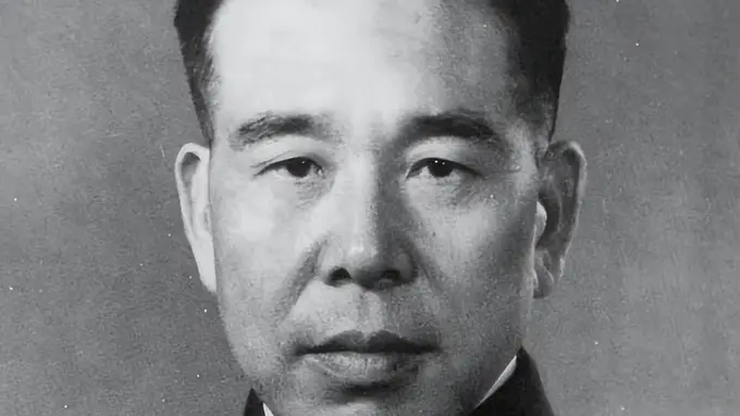 黄永胜评价周总理：搞外交是一把好手，搞内政是八级泥瓦匠