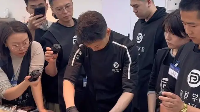 美式披萨创业课8月份班次开始招生！暑期有学习进阶需求的朋友们约起来！