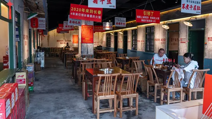 重庆火锅地道怎么辨？认准无口水老油锅底这几个硬标准
