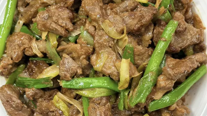 葱烧牛肉香嫩秘籍 一口入魂米饭杀手