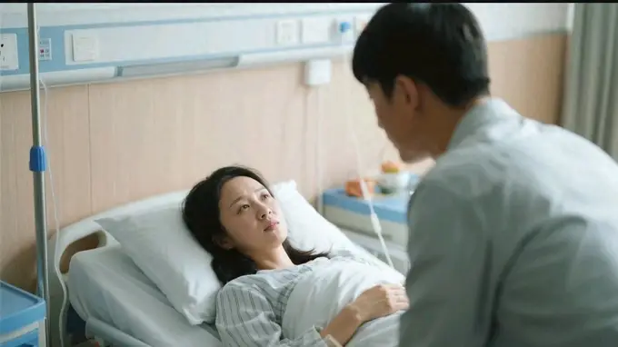 妻子为赴初恋最后一程决意离婚 七年婚姻难抵十年青春执念
