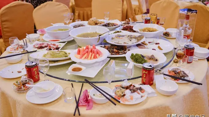 去了十多次平顶山喝喜酒,发现酒席都有这8个特点,第8点很赞!