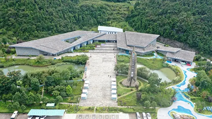 焕新开放引热潮 兴义地质公园博物馆暑期文旅热度攀升