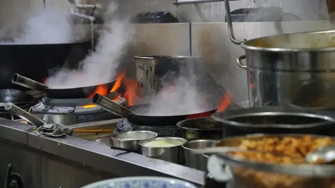 小林面馆:时光淬炼的地道杭帮味