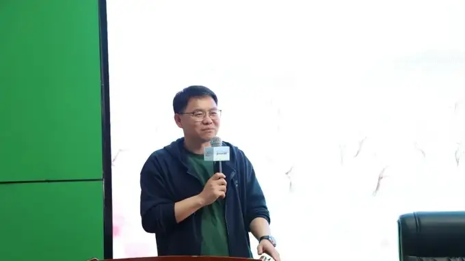陈涛任作家出版社有限公司董事长、社长兼总编辑
