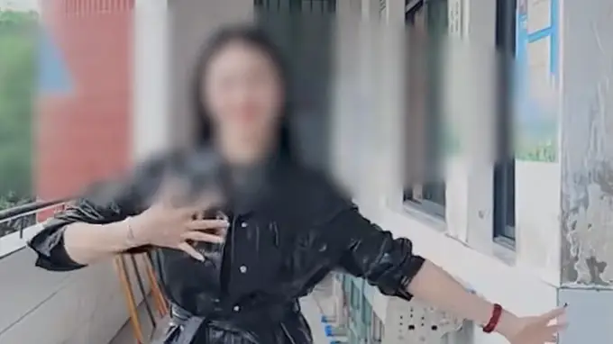 湖南东安一小学音乐教师校内拍短视频被约谈 承诺不再拍