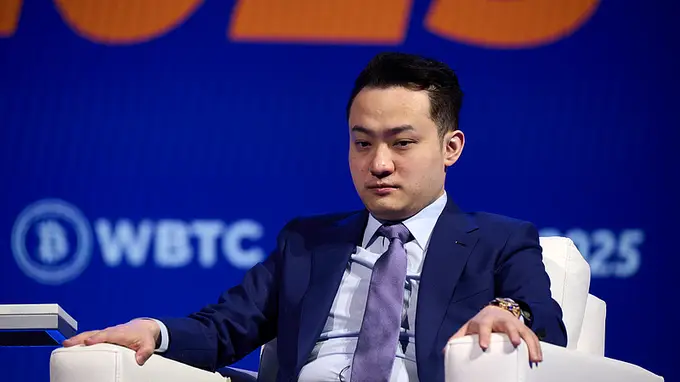 孙宇晨针对福布斯富豪榜身家超王健林家族一事发声 称版本更迭需警醒
