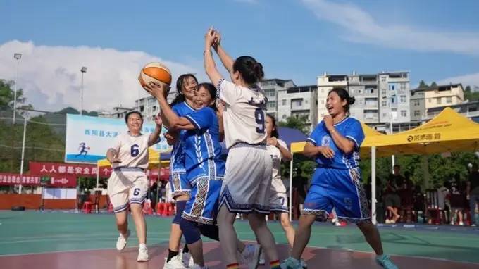 酉阳大溪镇:群众当主角唱响乡村文化