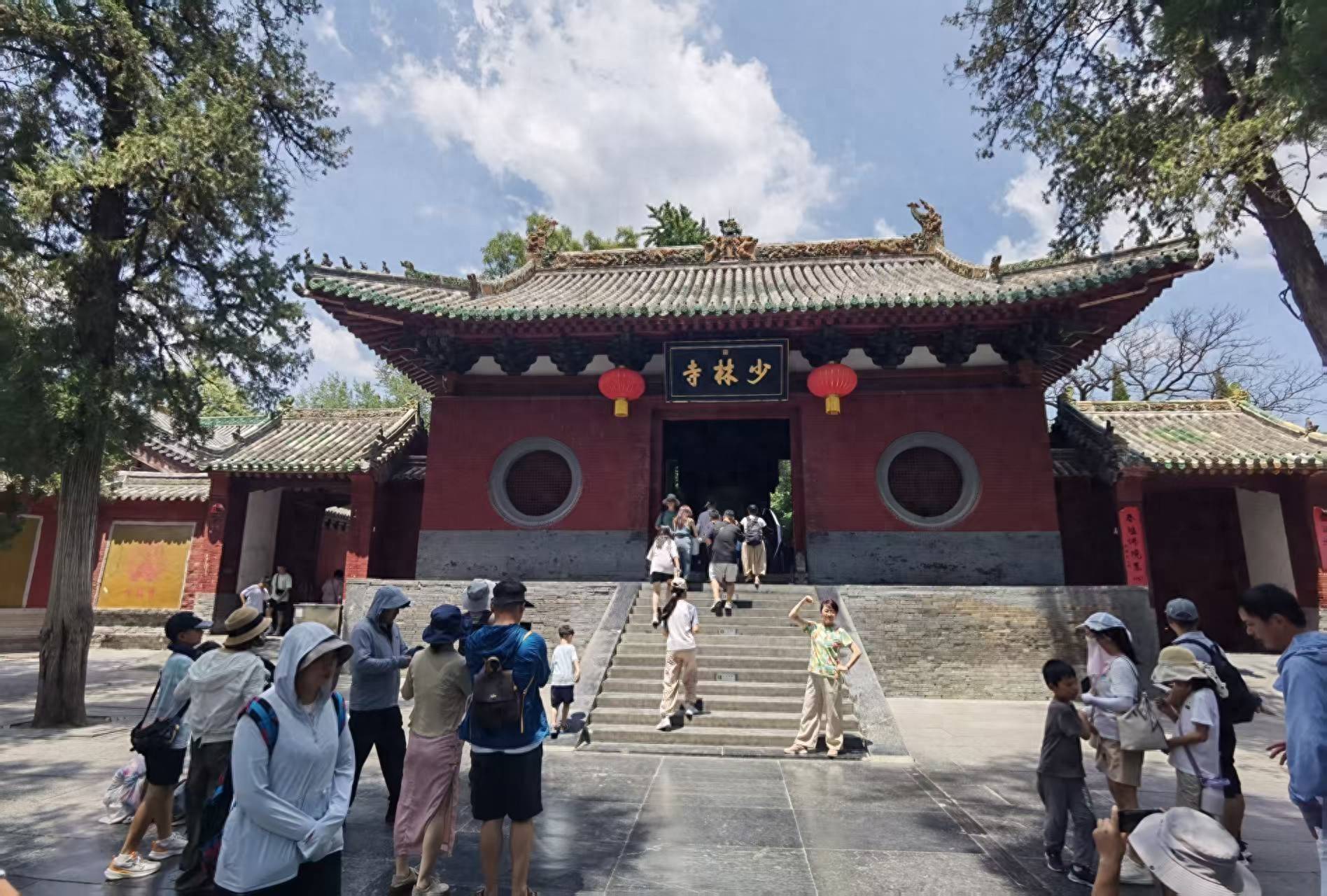 全国各大寺院陷入倒闭潮，并非缺顾客，而是自己把自己搞垮了！