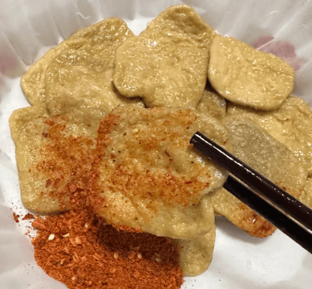 炭火慢烤出筋道，大方手撕豆腐藏贵州地道风味