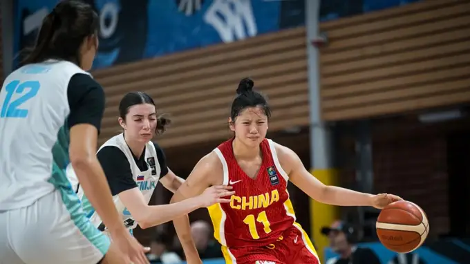 李沅珊30分罚球准绝杀 中国U17女篮险胜斯洛文尼亚