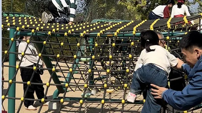 凤城这片宝藏地 搭帐篷享多样自然休闲体验