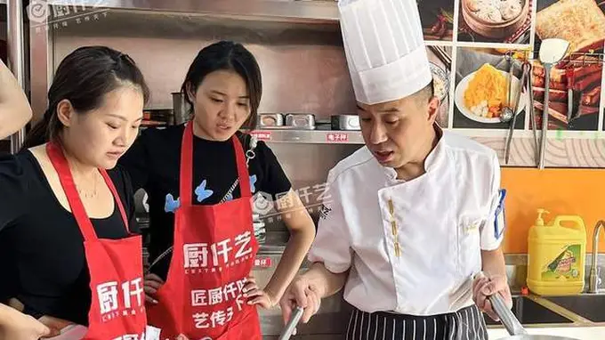 学正宗捞汁小海鲜 认准厨仟艺避坑指南