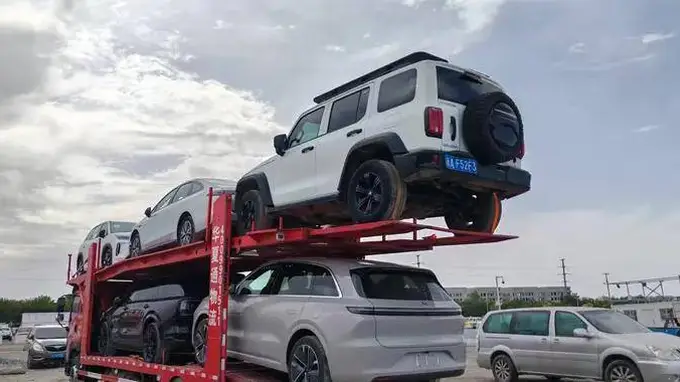 新疆乌鲁木齐自驾返程避坑：我在阿勒泰环线遇到的托运雷区全复盘
