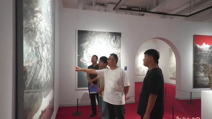 第八届全国青年美术作品展览（河北巡展）在河北美术学院举行
