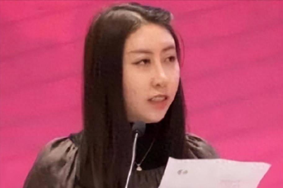 撤销学位仅开胃菜，贾浅浅再迎两个噩耗，父亲贾平凹的老底也被扒