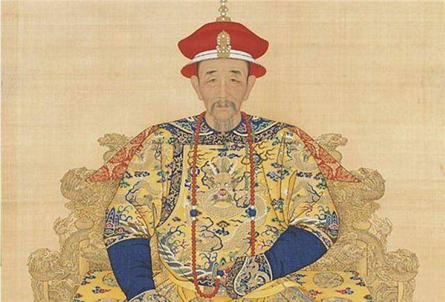 康熙心中有三位继承人选雍正未在其列为何最终能够脱颖而出